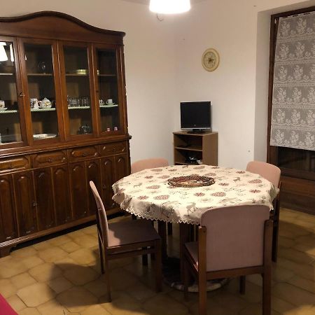 Апартаменти Residenza Maria Ala di Stura Екстер'єр фото